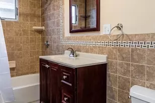 106 Beacon St, Somerville, MA 02143 - Photo 9