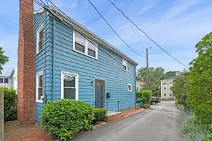 1 Goodwins Ct, Marblehead, MA 01945 - Photo 25