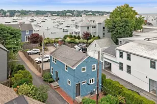 1 Goodwins Ct, Marblehead, MA 01945 - Photo 23