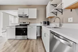85 Day St, Fitchburg, MA 01420 - Photo 3