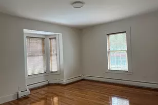 7 Buxton Ct, Andover, MA 01810 - Photo 3