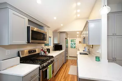 23 Priscilla Ave #23, Duxbury, MA 02332 - Photo 3