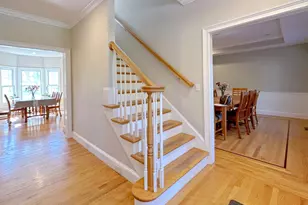 11 Oakland St, Lexington, MA 02420 - Photo 3