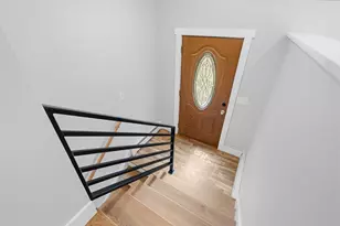 159 Walnut St, Halifax, MA 02338 - Photo 5
