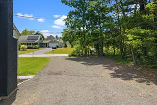 159 Walnut St, Halifax, MA 02338 - Photo 37