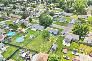 24 Daley St, Chicopee, MA 01013 - Photo 21