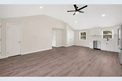 24 Daley St., Chicopee, MA 01013 - Photo 5