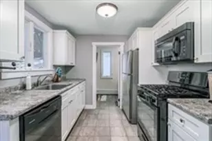 137 Deer Bay, Ashby, MA 01431 - Photo 3