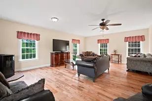 54 College Hwy, Southwick, MA 01077 - Photo 15