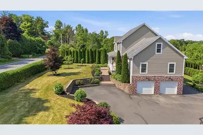 54 College Hwy, Southwick, MA 01077 - Photo 3