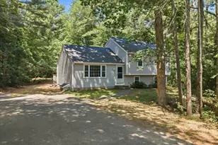 10 Woodhaven St, Carver, MA 02330 - Photo 29
