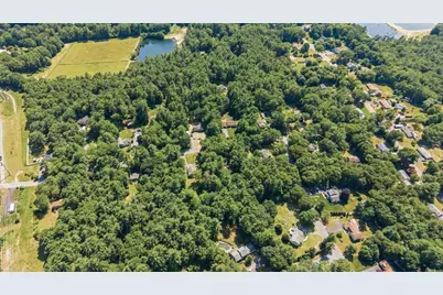 10 Woodhaven Street, Carver, MA 02330 - Photo 33
