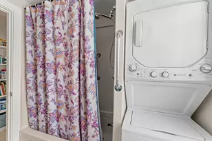 659 Washington St, Whitman, MA 02382 - Photo 25