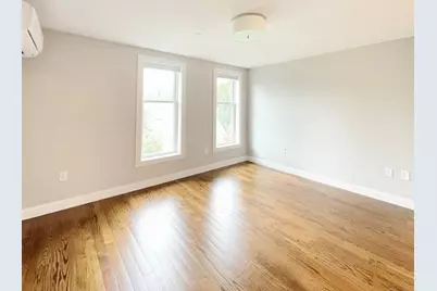 1789 Centre St #403, Boston, MA 02132 - Photo 5