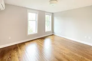 1789 Centre St, Boston, MA 02132 - Photo 5