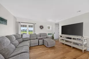 16 Pond St, Carver, MA 02330 - Photo 23