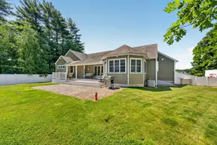 16 Pond St, Carver, MA 02330 - Photo 9
