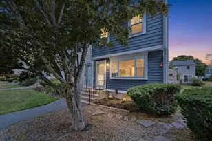 12 Lydon Ln, Halifax, MA 02338 - Photo 1
