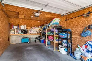 22 Oceanside Dr, Hull, MA 02045 - Photo 37