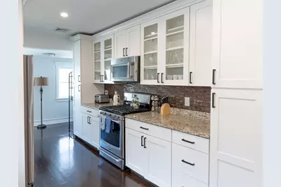 127-129 Bailey Rd #2, Somerville, MA 02145 - Photo 3