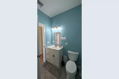 20 Linden St #NA, Holyoke, MA 01040 - Photo 15
