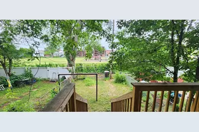 20 Linden St #NA, Holyoke, MA 01040 - Photo 17