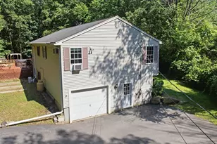 130 Grove St, Millville, MA 01529 - Photo 3