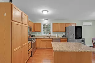 130 Grove St, Millville, MA 01529 - Photo 7