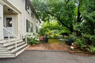 7 Park Cir, Arlington, MA 02476 - Photo 3