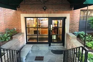 236 Beacon St, Boston, MA 02116 - Photo 9
