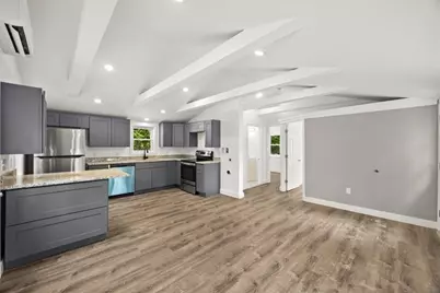 13 Cherry St, Lakeville, MA 02347 - Photo 5