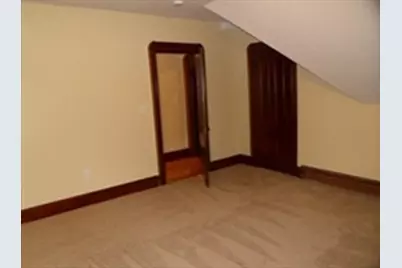 104 South Main St #3, Middleborough, MA 02346 - Photo 3