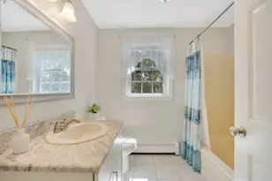 29 Carleton Dr, Mashpee, MA 02649 - Photo 17