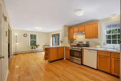 29 Carleton Dr, Mashpee, MA 02649 - Photo 13