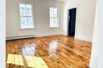159 Ludlam St, Lowell, MA 01850 - Photo 5