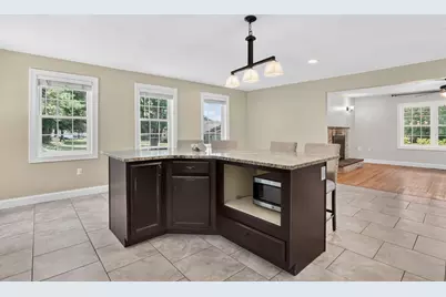 156 Hampden Rd, East Longmeadow, MA 01028 - Photo 13