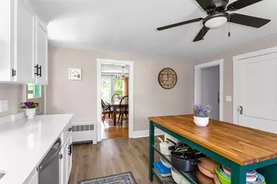 208 S Main St, Hopedale, MA 01747 - Photo 13