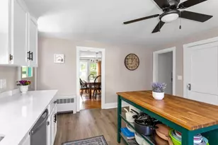 208 S Main St, Hopedale, MA 01747 - Photo 13