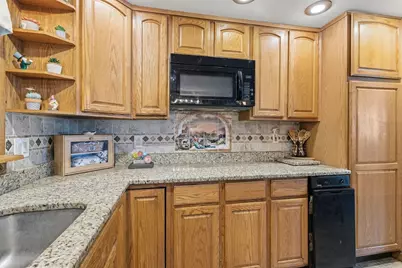 215 Donohue Rd, Dracut, MA 01826 - Photo 15