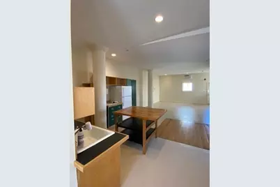 93 Harvey St #3, Cambridge, MA 02140 - Photo 5