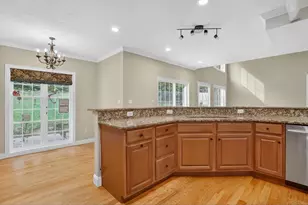 32 Bissonnette Cir, Southampton, MA 01073 - Photo 9
