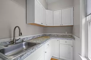 41 Tatman St, Worcester, MA 01607 - Photo 9