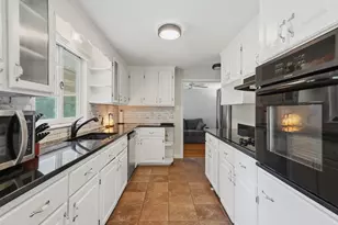 51 Tyler St, Methuen, MA 01844 - Photo 23