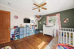 10 Elizabeth St, Taunton, MA 02780 - Photo 25
