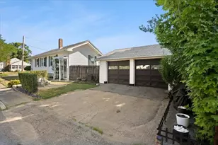 10 Elizabeth St, Taunton, MA 02780 - Photo 5