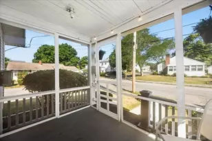 10 Elizabeth St, Taunton, MA 02780 - Photo 7