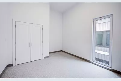 80 Middlesex St #305, Lowell, MA 01852 - Photo 11