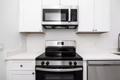 80 Middlesex St #202, Lowell, MA 01852 - Photo 5