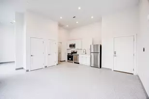 80 Middlesex St, Lowell, MA 01852 - Photo 1