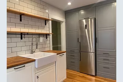 29 Gibson St #2L, Boston, MA 02122 - Photo 3